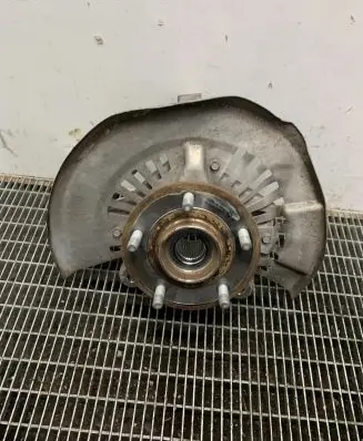 Chrysler Pacifica Front wheel hub 68189019AB 68189019