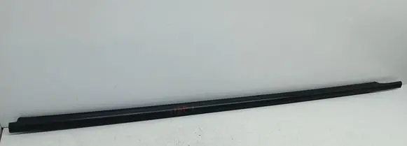 Nissan Note (E11) Rubber seal front door window/glass 