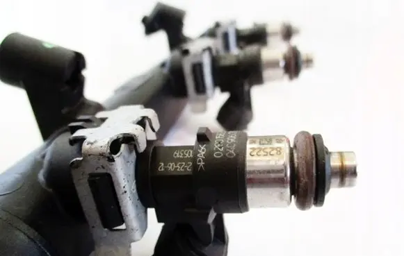 Volkswagen Up Fuel injectors set 04C906031D