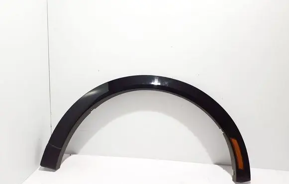 Ford Mach-E I Fender trim (molding) LJSBR286D03BEW