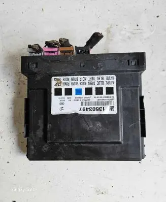 Opel Insignia A Comfort/convenience module 13503497 6002JC1161 F00HJ00496