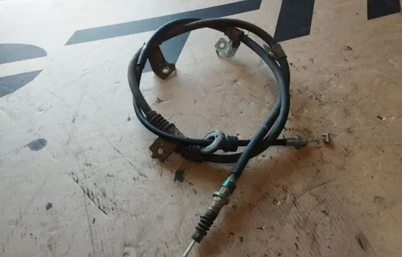 Mitsubishi ASX Handbrake/parking brake wiring cable 4820A418