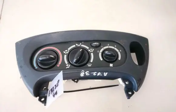 Renault Scenic I Climate control unit 651942p 100885