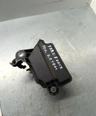 Vacuum air tank