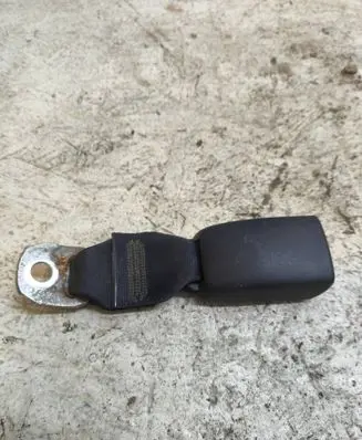 Toyota Aygo AB10 Rear seatbelt buckle E034501