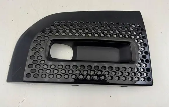 Land Rover Defender Front bumper lower grill L8B2-15A298-B