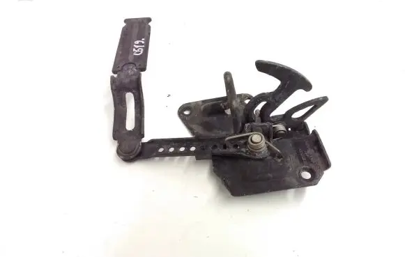 Audi A6 S6 C5 4B Engine bonnet/hood lock/latch loop/hook 4B0823480C