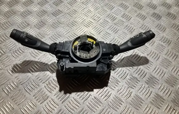 Volvo XC40 Headlight wiper switch 32266208