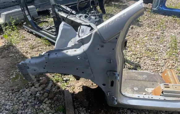 Front quarter panel