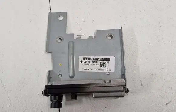 Infiniti M30 Windshield/windscreen camera 284G3-1ME0B