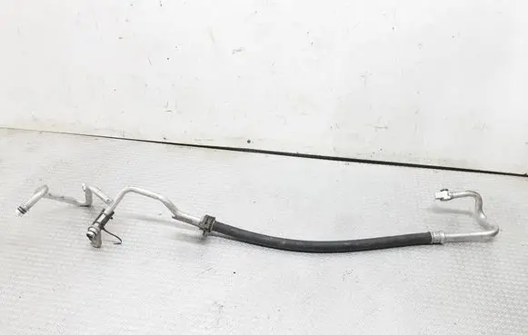Subaru B9 Tribeca Air conditioning (A/C) pipe/hose