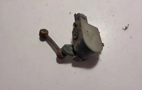 Rear air suspension level height sensor