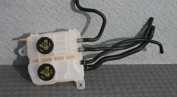 MG HS Coolant expansion tank/reservoir 10830096HSII 10830096 544955268
