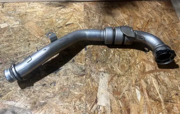 Nissan Navara D23 Intercooler hose/pipe 144604JA0A