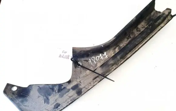 Renault Espace - Grand espace IV Wiper trim 8200102798