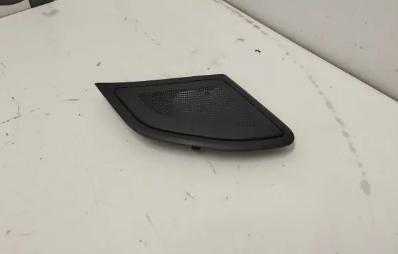 Dodge RAM Front door speaker cover trim 6TZ93TRMAA 6TZ95TRMAA