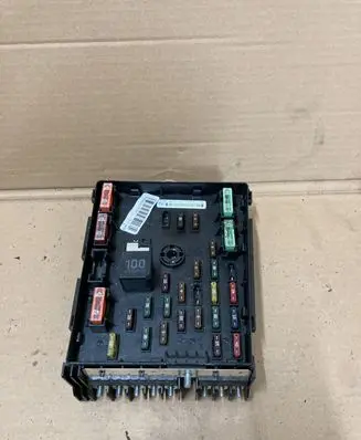 Audi Q3 8U Fuse module 3C0937629D