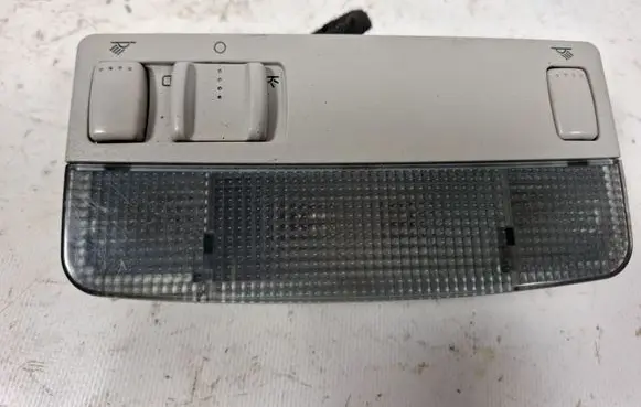 Volkswagen PASSAT B5 Front seat light 3B0947105