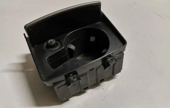 Audi A6 S6 C6 4F Car ashtray 4F2862533A