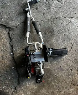 Hyundai Kona I Fuel injection high pressure pump 97724K4100