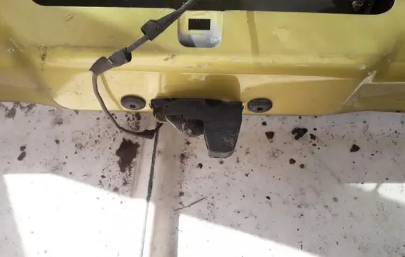 Citroen C3 Tailgate/trunk/boot lock/catch/latch