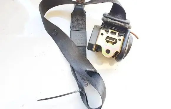 Audi A6 S6 C5 4B Front seatbelt 4b0857706a