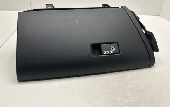 Volvo XC60 Glove box 30755651