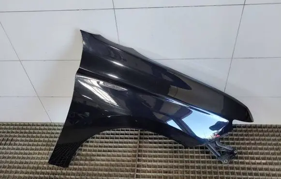 Mitsubishi Outlander Fender