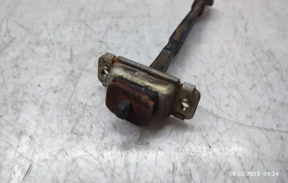 KIA Sportage Front door check strap stopper 