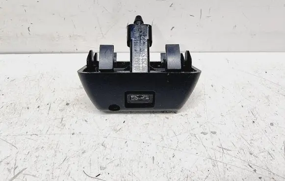 Opel Mokka B Windshield washer spray nozzle 9824288380 9825352880