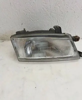 Suzuki Baleno EG Headlight/headlamp 02050939B