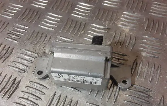 Renault Laguna II ESP acceleration yaw rate sensor 8200004644B