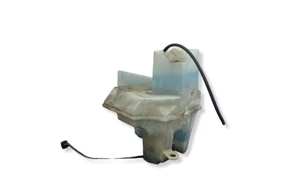 Volvo XC90 Windshield washer fluid reservoir/tank 8659490