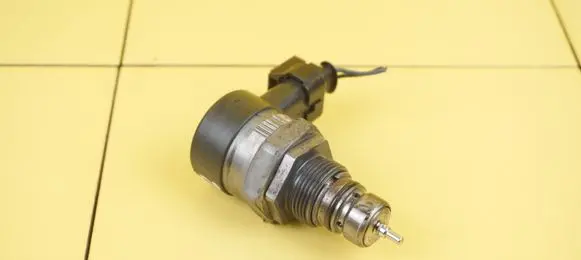Opel Zafira C Fuel pressure sensor 0281006034 29SP22