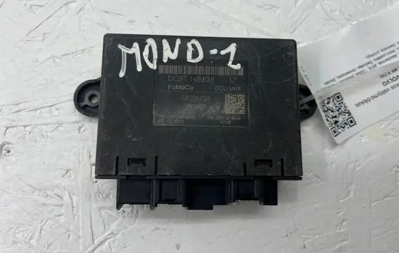 Ford Mondeo MK V Door control unit/module DG9T14B533CF