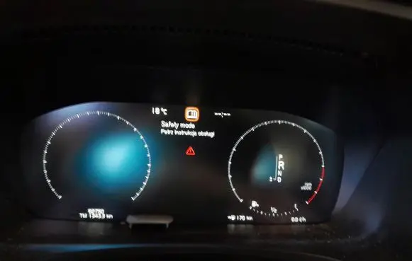 Volvo S90, V90 Speedometer (instrument cluster) 31687123AA