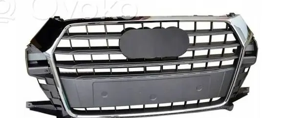 Audi Q3 8U Front bumper upper radiator grill 8U0853653M