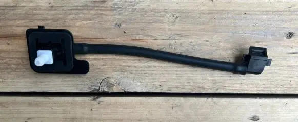 Headlight washer spray nozzle