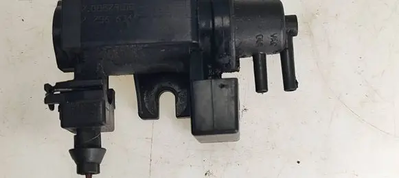 BMW X5 E53 Turbo solenoid valve 7796634 06T04 70057900