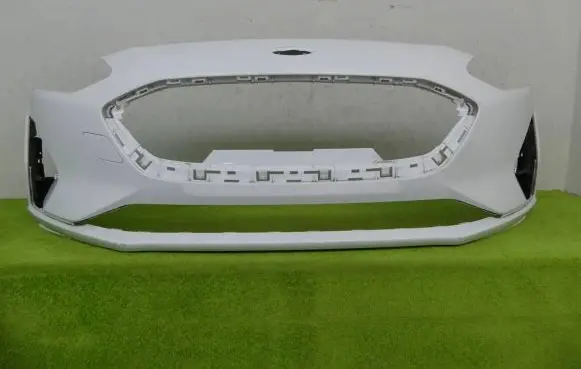 Ford Focus Front bumper JX7B-17757-A