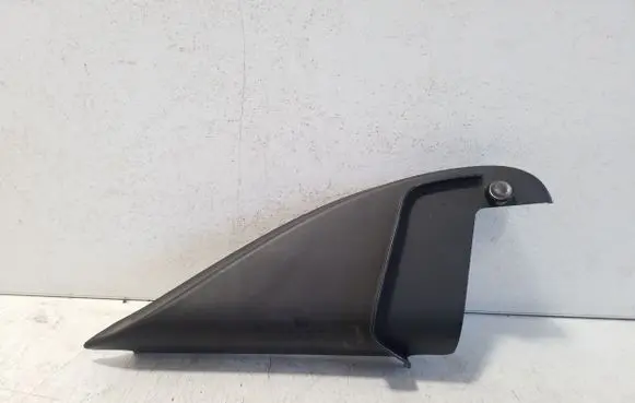 Audi A1 Other front door trim element 82A857505