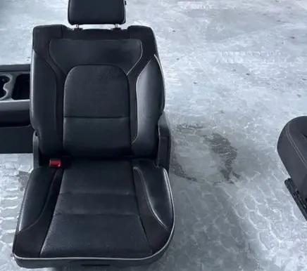 Ram 1500 Rear seat 