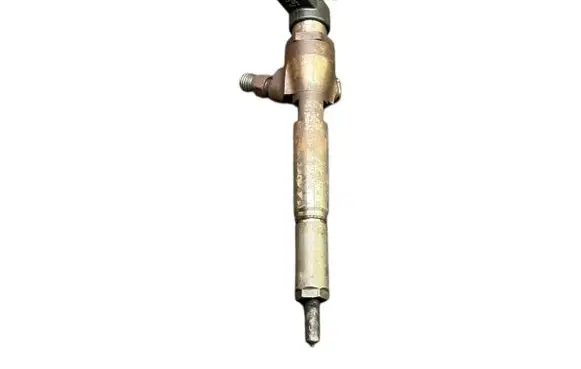 Fuel injector