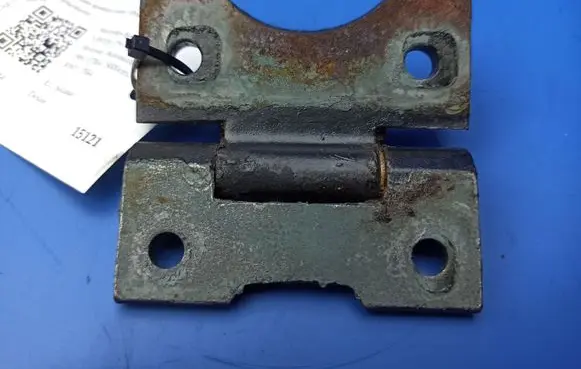 Front door lower hinge