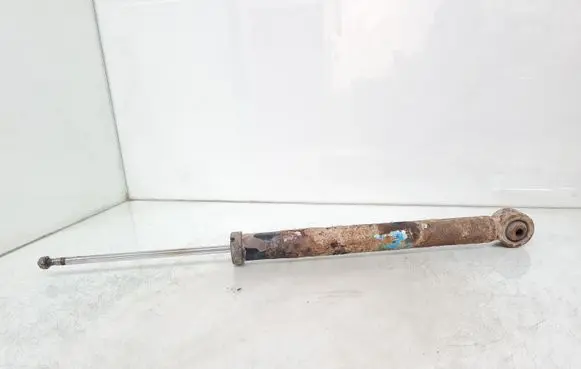 Volkswagen Golf IV Rear shock absorber/damper 