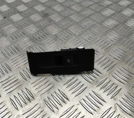 Volvo XC40 Electric window control switch 31407717 31456060