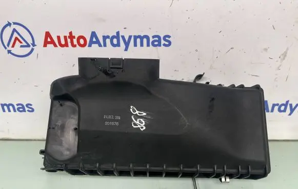 BMW 4 F32 F33 Air filter box cover 8507565 13718507565