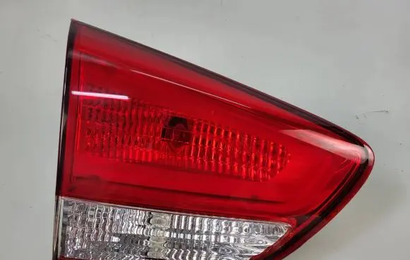 KIA Carens III Rear/tail lights 92403-A4010