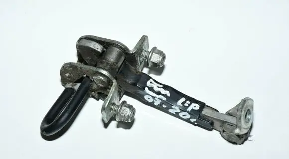 Fiat 500 Front door check strap stopper 