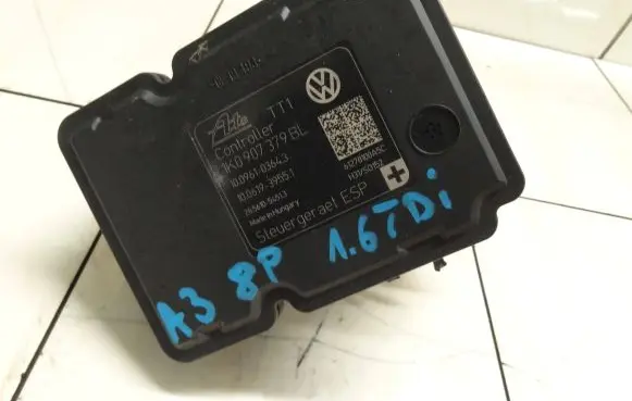 Audi A3 S3 8P ABS Pump 1K0907379BL